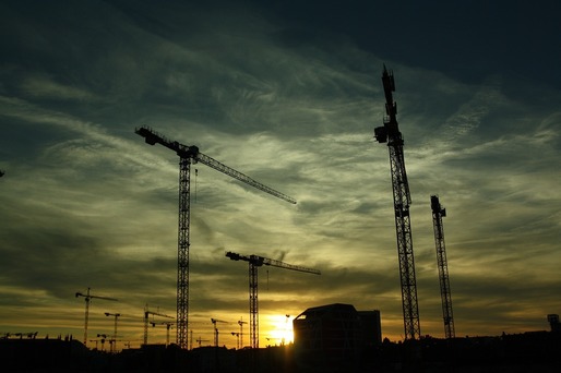 Numărul autorizațiilor de construcție pentru clădiri rezidențiale a scăzut cu 23,5% în primele nouă luni