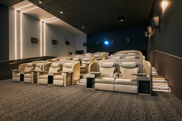 Premieră la Cluj-Napoca: Experiență cinematografică premium IMAX® cu Laser și un open-air cinema. IULIUS va aduce în RIVUS brandul CINEPLEXX, cu tehnologii de ultimă generație