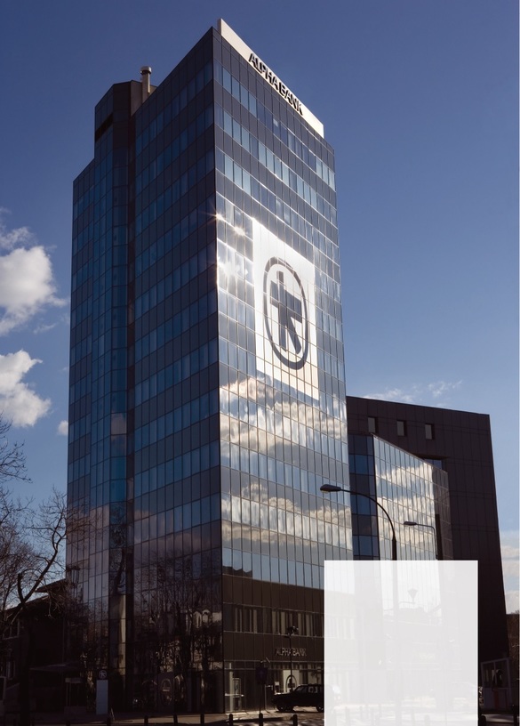 EXCLUSIV Global Vision, în discuții avansate pentru achiziția fostului sediu central al Alpha Bank din România