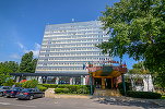 FOTO SURPRIZĂ Reper din Mamaia, demolat complet. Hotelul care a adus pentru prima dată pe Litoral bufetul suedez