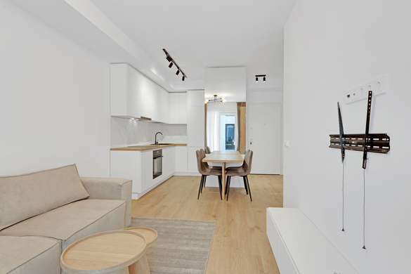 Investitorii imobiliari devin tot mai activi pe fondul incertitudinilor fiscale și a scăderii ofertei rezidențiale, indică Vlad Musteață de la NBI