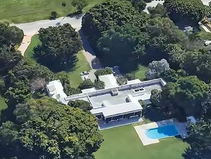 VIDEO Fondatorul Amazon și-a vândut conacul pe sumă record și s-a mutat în „buncărul miliardarilor"