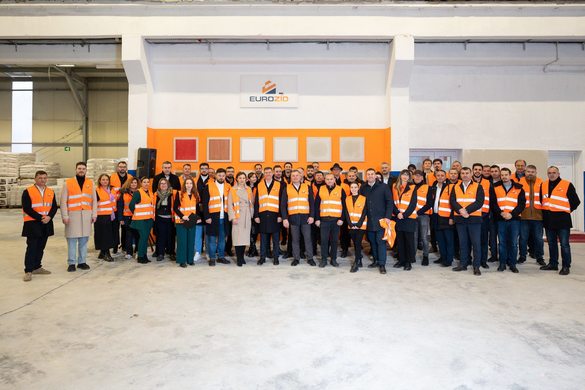 VIDEO&FOTO Un nou brand pe piața materialelor de construcție din România. EuroZid a inaugurat noua fabrică, cu ținta de a deveni unul dintre cei mai de încredere furnizori