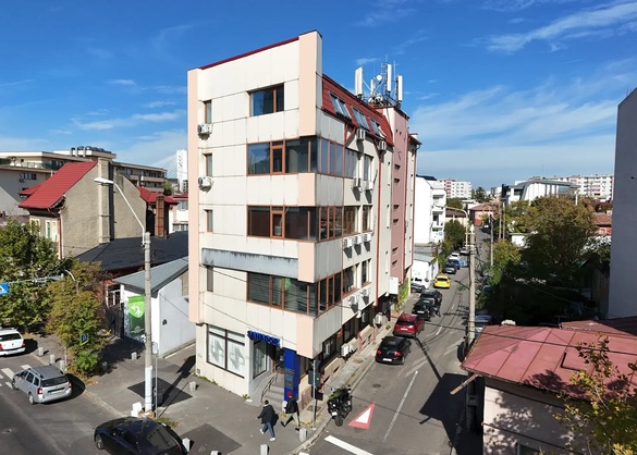 Plevnei Offices. SURSA FOTO: spatii-de-birouri.ro Plevnei Offices. SURSA FOTO: spatii-de-birouri.ro