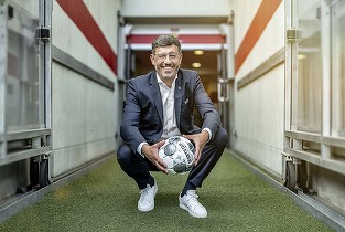 EXCLUSIV Compania unui ex-președinte VfB Stuttgart intră în România: Pilon strategic, nu expansiune pe termen scurt CONFIRMARE