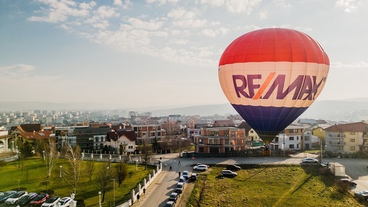 ReMax se extinde în România