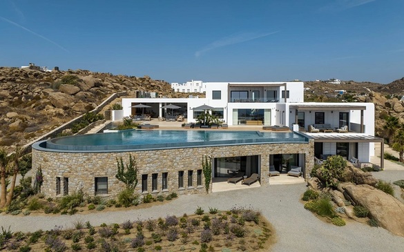 SURSA FOTO: Beauchamp Estates SURSA FOTO: Beauchamp Estates