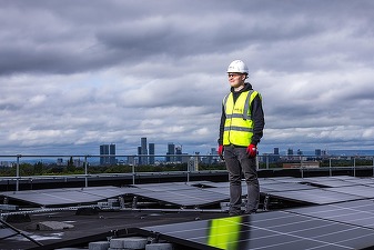 Panouri solare și pompe de căldură la toate locuințele noi din Marea Britanie