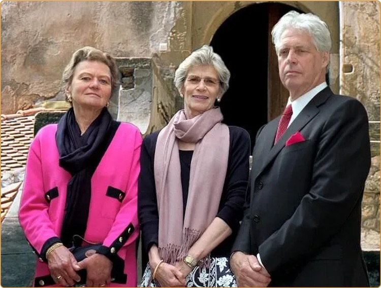 Moștenitorii inițiali ai castelului Bran SURSA FOTO: bran-castle.com Moștenitorii inițiali ai castelului Bran SURSA FOTO: bran-castle.com