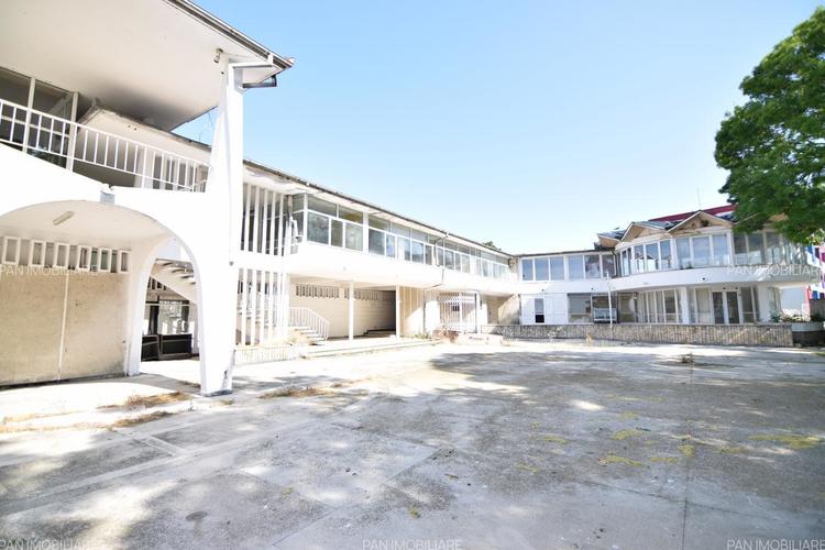 FOTO Clădire reper de pe litoralul românesc își caută proprietar. Cazino Mangalia, la vânzare pentru aproape 5 milioane de euro