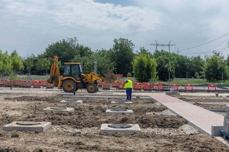 FOTO Bucureștiul se apără de inundații și construiește trei bazine uriașe de retenție a apelor pluviale