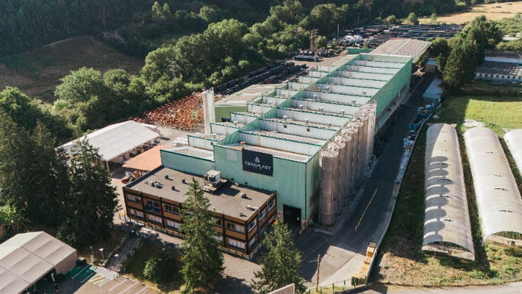 FOTO Investiție românească în Spania. TeraPlast a inaugurat fabrica de țevi din polietilenă TeraPlast Iberia