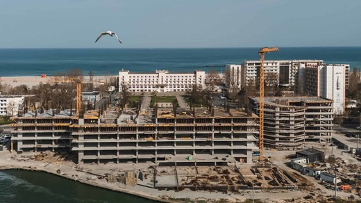 FOTO Surpriză lângă Rex Mamaia. Rudele lui Radu Mazăre și Nicușor Constantinescu sprijină financiar proiectul rezidențial premium al dezvoltatorului Ramazan Gur