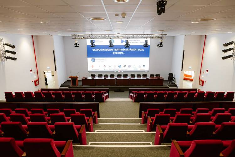 FOTO Investiție în România a companiilor auto cu fabrici în Sibiu. Campus universitar de învățământ dual cu finanțare PNRR. Aumovio, cel mai mare co-finanțator în programele de învățământ ale studenților
