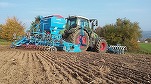 Impozitarea terenurilor agricole din intravilan ca terenuri cu construcții dispare de anul viitor
