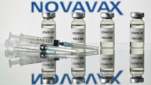Novavax ar urma să livreze în 2022 cel puțin 2 miliarde de doze din vaccinul său pentru Covid-19