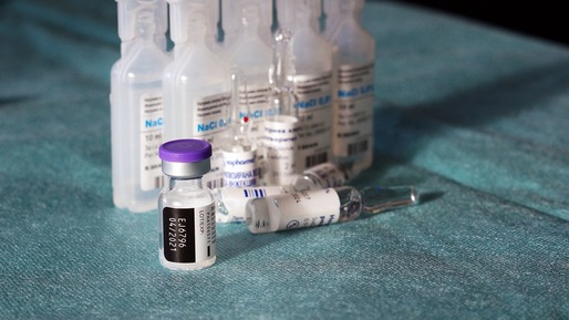 Agenția Europeană pentru Medicamente a autorizat vaccinul Pfizer împotriva subvariantelor Omicron