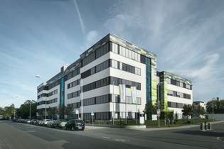 BioNTech, pas decisiv pentru prealuarea rivalului