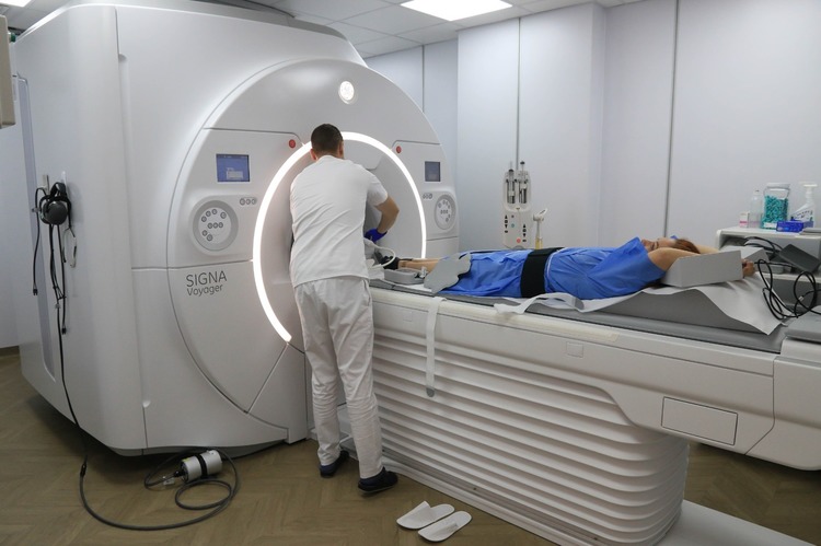 Emerald se extinde în România. Deschide o clinică la Timișoara, investiție de peste 3,1 milioane de euro. Urmează București