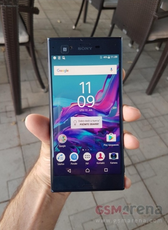 FOTO Primele imagini cu viitorul smartphone de top de la Sony arată un design schimbat