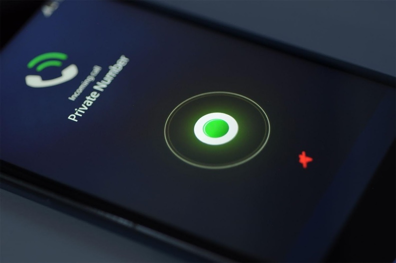 Smartphone-urile cu Android vor avertiza utilizatorii când primesc un apel nedorit