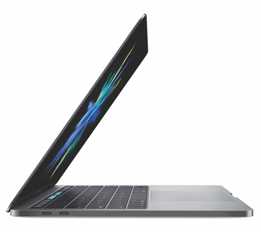 FOTO Apple lansează un nou MacBook Pro