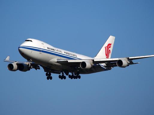 SUA suspendă 26 de zboruri ale unor companii chineze