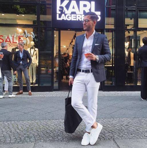 Karl Lagerfeld, directorul artistic al casei de modă Chanel, își lansează propriul brand hotelier