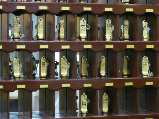 Pierdute prin hoteluri