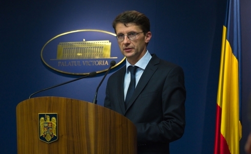 Cioloș discută cu purtătorul de cuvânt al BNR, Dan Suciu, să preia interimar postul de purtător de cuvânt la Guvern