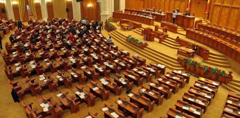 Proiectul de lege privind darea în plată, adoptat de Comisia Juridică a Camerei Deputaților