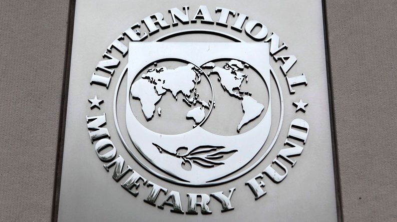 FMI: Economia României va crește cu 4,2% în 2016, mai rapid decât se estima anterior