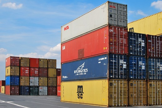 Deficitul comercial s-a redus cu 13,9% în primul semestru din acest an