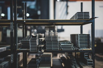 Piața industrială și de retail rămân ancore pentru investiții și dezvoltare