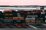 Exporturile Germaniei ar urma să scadă cu 2,5% în 2025, ca efect al noilor taxe vamale americane