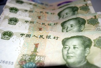 China înregistrează un excedent comercial record