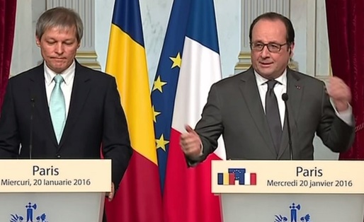 FOTO Cioloș îi aduce de la Paris o veste bună lui Iohannis: Hollande vine în România
