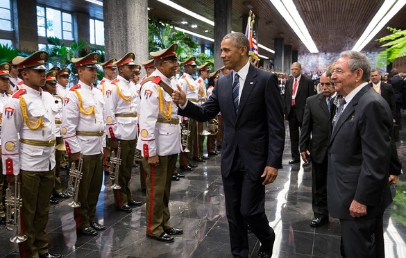 NOI FOTO inedite din Cuba: Obama a asistat la un meci de baseball