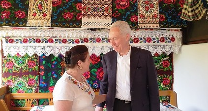 SUA finanțează "votul informat" la prezidențiale al pensionarilor din fiefurile PSD, inclusiv Teleorman, precum și tabere de istoria comunismului