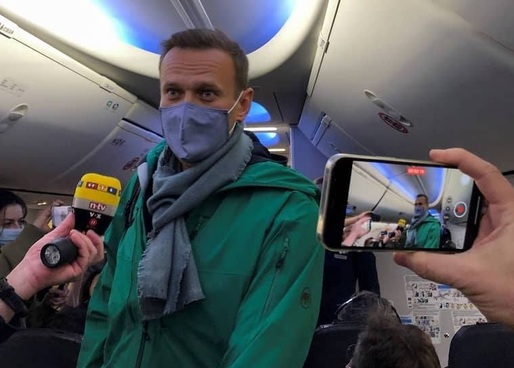 Navalnîi a fost arestat la sosirea pe aeroportul din Moscova