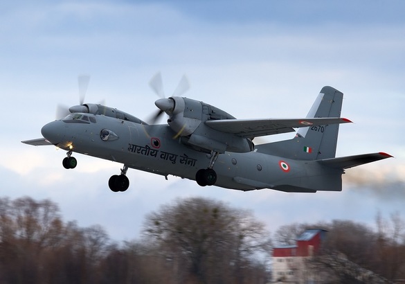 Aeronavă AN-32 din dotarea Forțelor Aeriene ale Indiei. Sursă foto: Wikimedia Commons