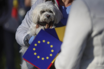FOTO Cel mai mare miting pro-european din România al ultimilor ani. Apel la ieșirea masivă la vot