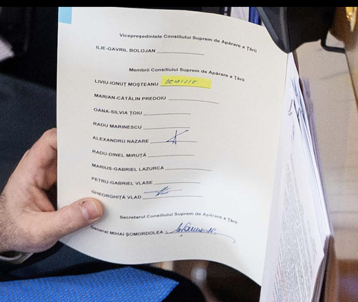 Nicușor Dan a semnat demisia lui Moșteanu și interimatul lui Miruță la Apărare și ca vicepremier