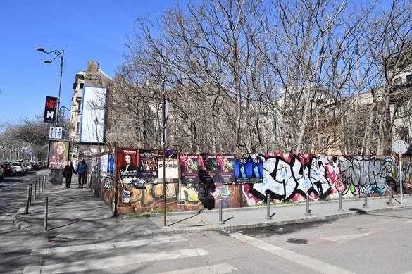 Ciucu începe să demoleze terasele ilegale din Centrul Vechi