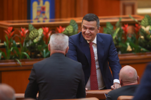 VIDEO Grindeanu, acid în Parlament cu un guvern Mureșan: Este doar un alt guvern Bolojan, cu mai mult USR-ism. Mulțumim pentru vizita în Parlamentul României, domnule Mureșan. Drum bun pe autostrăzile făcute de Drulă!