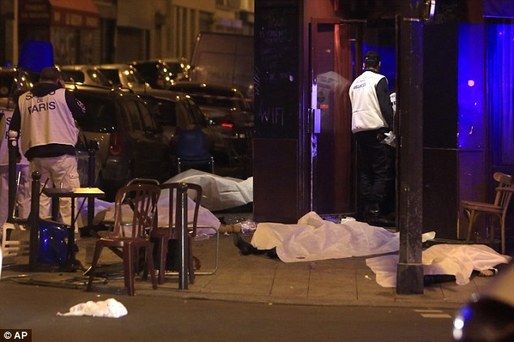 Atacuri teroriste în Paris. Bilanț preliminar: 40 de morți și 60 de ostatici