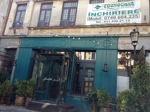 Legea care scoate magazine, restaurante și alte unități din blocuri periculoase intră în vigoare