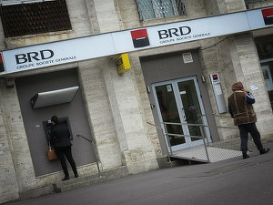 Sindicatul Impact al salariaților BRD declanșează luni o grevă de tip japonez