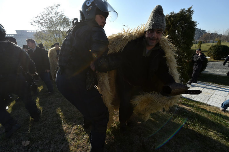 UPDATE Guvernul suspendă până la 25 aprilie interdicția de pășunat și amenzile pentru numărul de câini