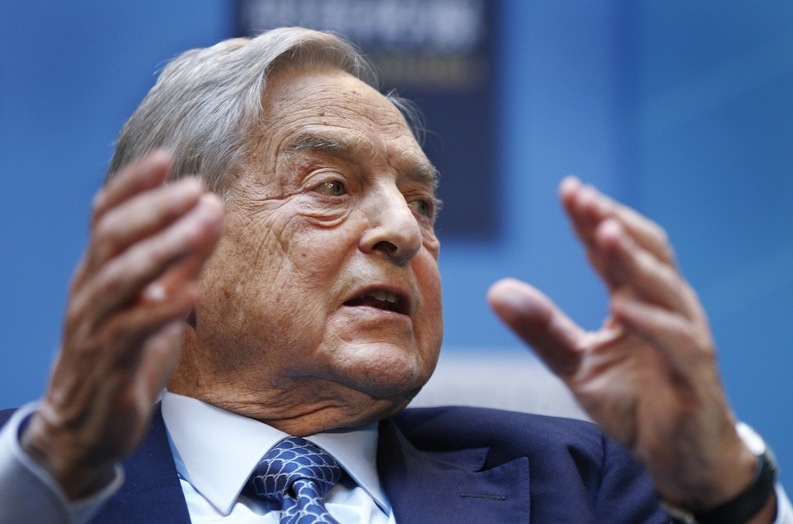 Miliardarul George Soros vrea să aloce 500 de milioane de dolari pentru sprijinirea imigranților